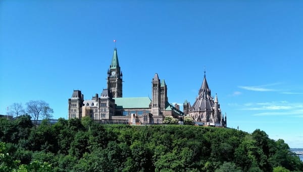 National Tracker: Liberals 43%, Conservatives 41%